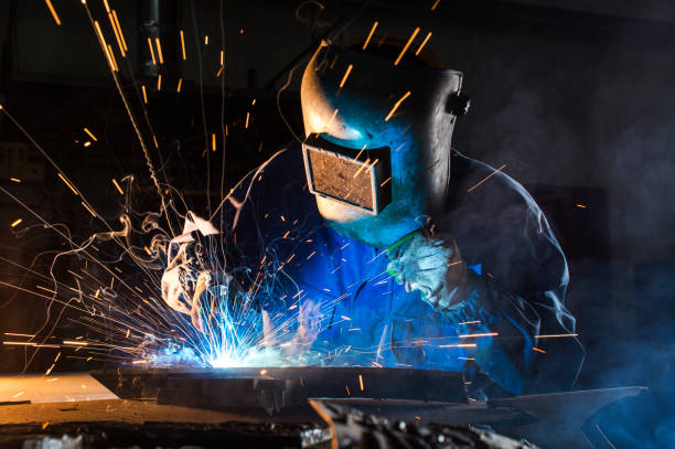  Lake Camelot, IL Welder Pros